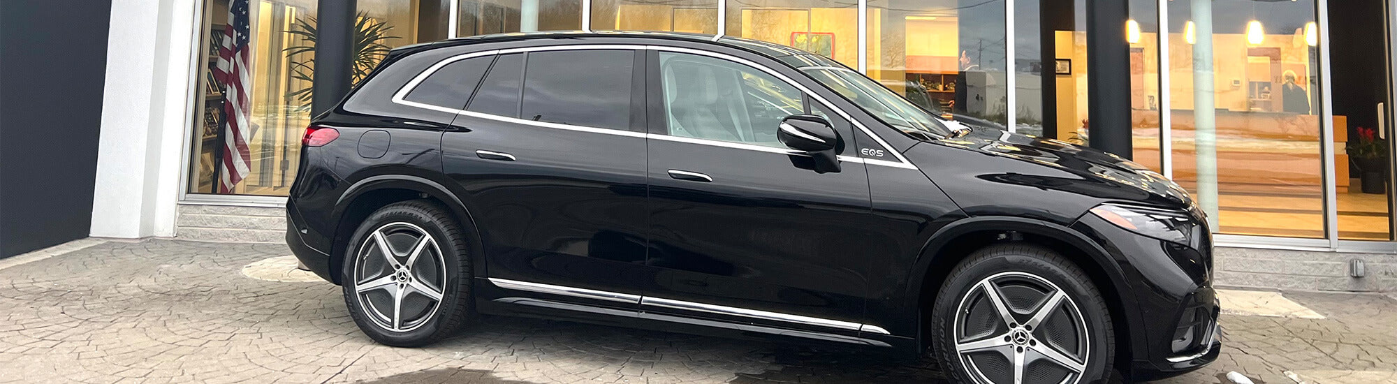 mercedes-benz vehicle parked outside mercedes-benz of willoughby